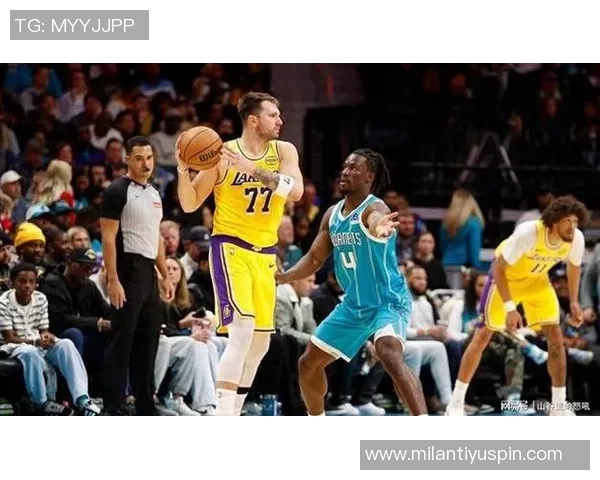 新赛季精彩开局艾顿强势协防封盖巴特勒展现实力